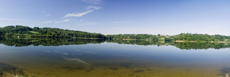 Lac de Saint Etienne Cantales