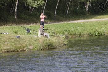 Pêche de la carpe sur lac de tolerme