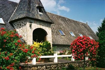 gite à la ferme dans une ancienne grange du cantal