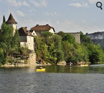 Le village de Meyronne